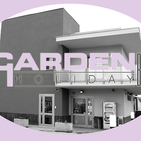 Garden Holiday Марина-ди-Мелилли Экстерьер фото
